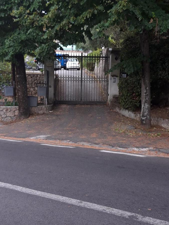 Appartamento In Villa Venezuela Piano Terra Porto di Maratea Экстерьер фото