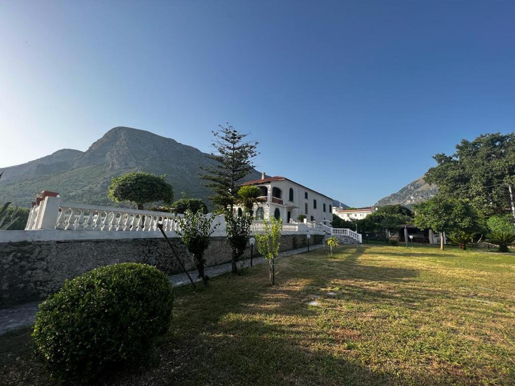 Appartamento In Villa Venezuela Piano Terra Porto di Maratea Экстерьер фото